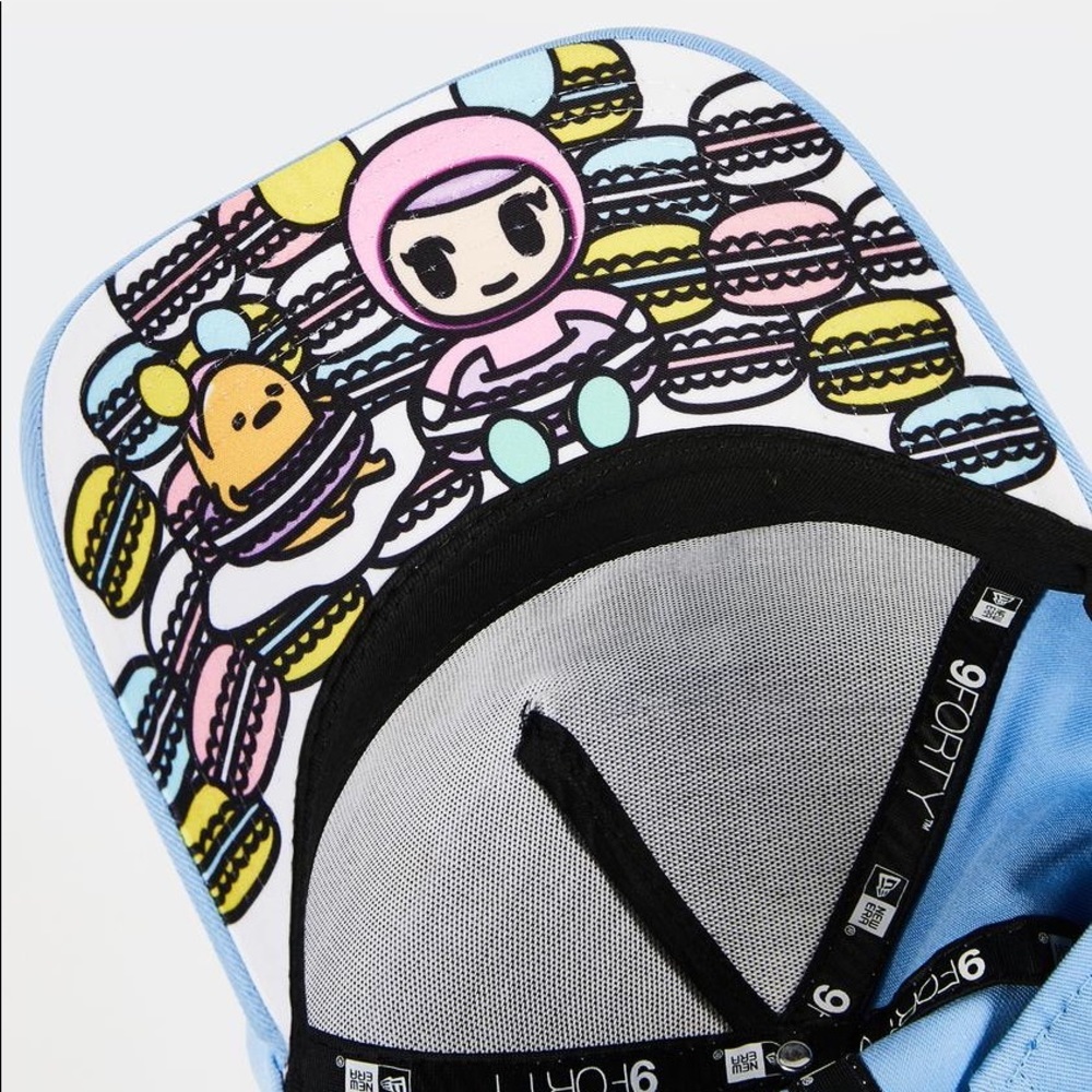 NWT Tokidoki x Gudetama: Light Blue Gudetamacaron Embroidered SnapBack Hat - Picture 4 of 5